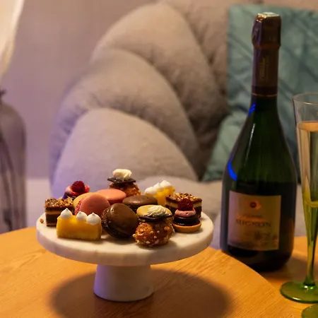 Romance Et Chic Appartement Bevons