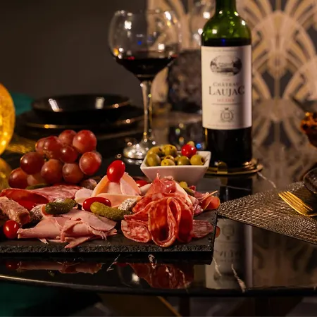 Maloveroom Apartment